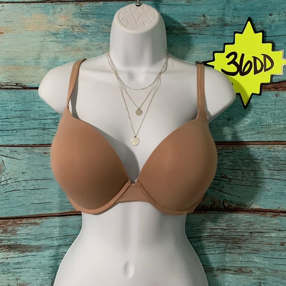 Victoria’s Secret | Sz 36DD t-shirt collection super push up bra - NWT